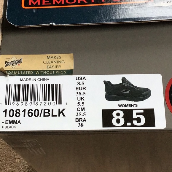 New Skechers All-Black Sneakers - Picture 8 of 11